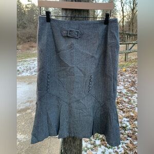 Metrostyle Charcoal tweed fit flare Pencil Skirt back buckle and buttons size 10
